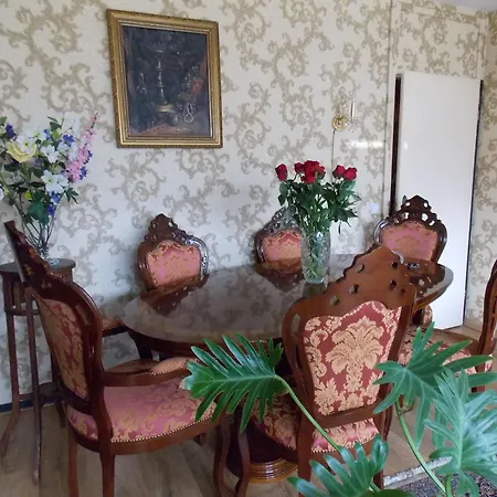 Bed & Breakfast Weena House