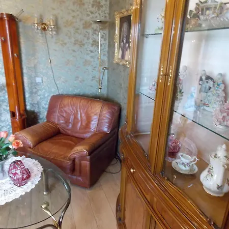 Bed & Breakfast Weena House 3*
